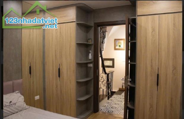 Bán GẤP Nhà KHÂM THIÊN ,32m2, 5T,MT 3.5M, 6 Tỷ LH 0962630109 - 3