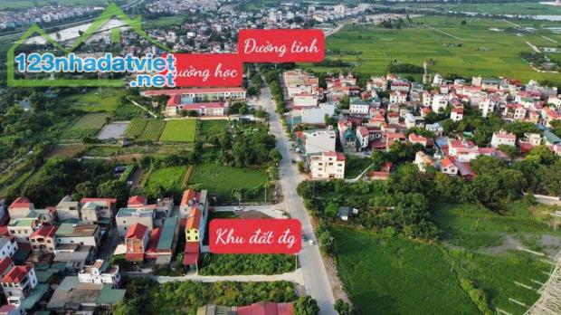 Bán đất Đấu Giá Đình Tràng ,Dục Tú, Đông Anh, Trục Chính 25m liên Xã Kinh Doanh