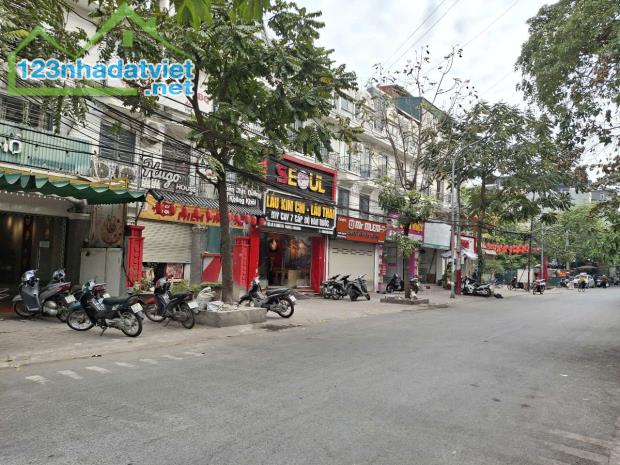 Bán Nhà phường Trung Văn, Chợ Phùng Khoang, 123m2, 4 Tầng, 7m MT, Giá nhỉnh 30 Tỷ