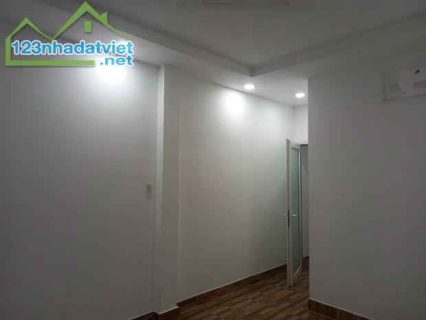 Nhà nguyên căn cho thuê 25 m² Quận Gò Vấp, Tp Hồ Chí Minh