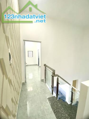 BÁN NHÀ TÂN CHÁNH HIỆP QUẬN 12, 60M2, 2 TẦNG HẺM XE HƠI, CHỈ 3TỶ 850, VÀO Ở NGAY - 4