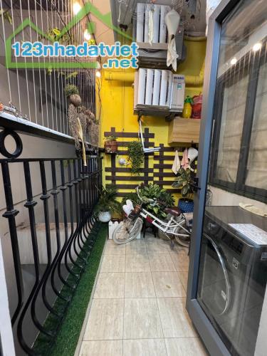 Bán chung cư Hanoi Homeland Thượng Thanh-Long Biên-58m 2n2wc tầng trung-giá 3.5 tỷ
