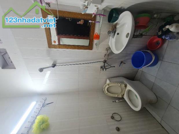 HOT! Bán nhà Tứ Hiệp, Thanh Trì, Nhà mới, 3 thoáng, 30m2, giá 2.1 tỷ - 2