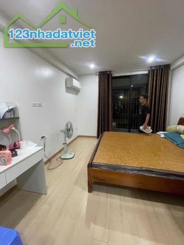 BÁN NHÀ NGUYỄN AN NINH - DT55M² - 5 TẦNG - GARA Ô TÔ - 12.2 TỶ