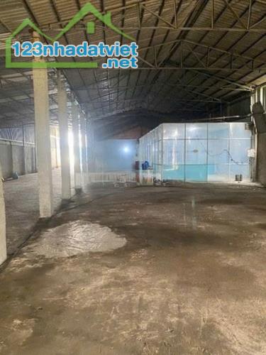 Cho thuê kho xưởng tại Vĩnh Ngọc, Đông Anh, Hà Nội. Diện tích 2.000m²  gần cầu Nhật Tân - 1