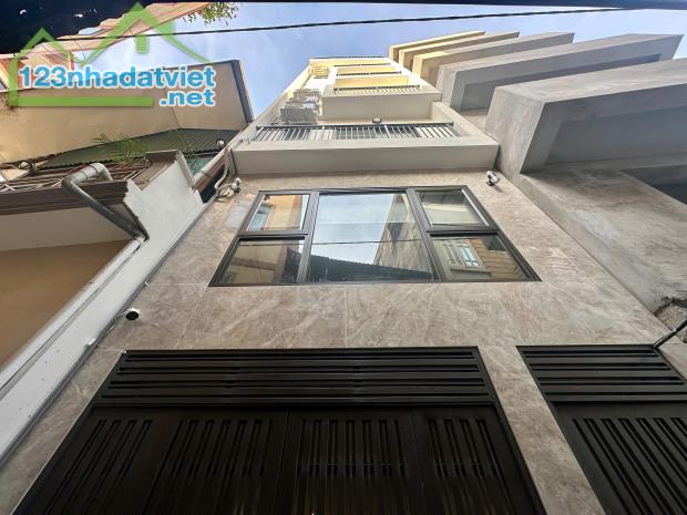 (Siêu Phẩm) Tòa Apartment 75m2 x 11P tại Xuân Đỉnh - Cách phố 20m - DT 90tr/tháng - Tin