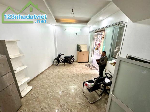 BÁN NHÀ NGÕ NÔNG GẦN PHỐ 8 TỶ 31m 5 TẦNG MT 8m Ô TÔ ĐỖ KINH DOANH ĐỈNH XUÂN LA TÂY HỒ - 5