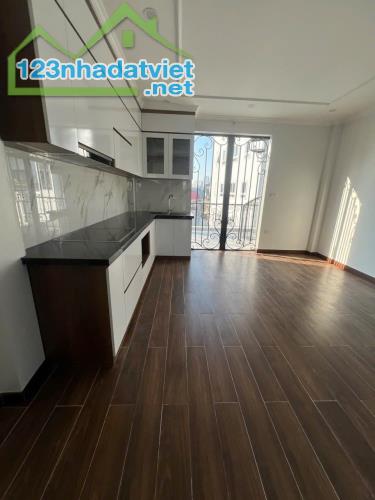 THỤY KHUÊ- DT45M2 X7T - MT 5M - 15,2 TỶ - HÀNG HIẾM - Ô TÔ 7C CHẠY QUANH NHÀ - 2