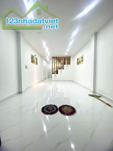 QUẬN 12, HIỆP THÀNH, BÁN NHÀ 4 TẦNG HẺM XE HƠI, 50M2 CHỈ 4 TỶ 600 - 1