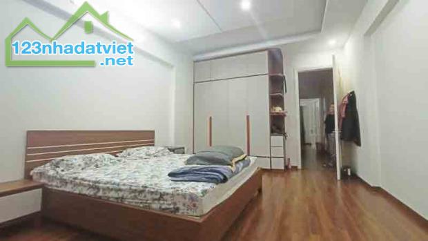 Bán nhà Đội Cấn, Ba Đình, gần ôtô, 70mx4t, 12 tỷ, 0985696268 - 1