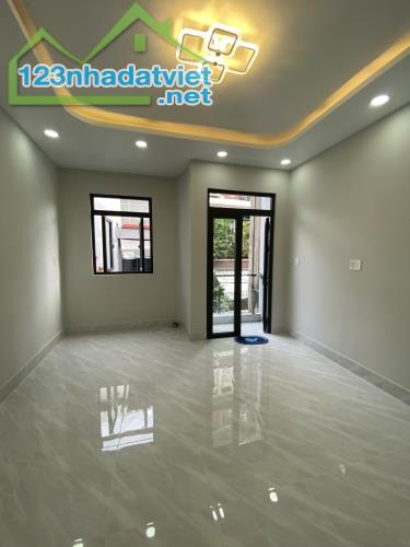 BÁN NHÀ  ĐƯỜNG HẬU GIANG, PHƯỜNG 12, QUẬN 6, GIÁ CỰC CHẤT 7,99 TỶ VND, 80M2 - 4