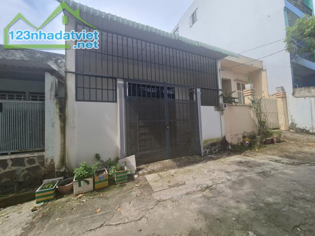 NHÀ ĐẸP GẦN MẶT TIỀN - 67M²(ngang 5.8m) – Lã Xuân Oai, TNP A, Quận 9