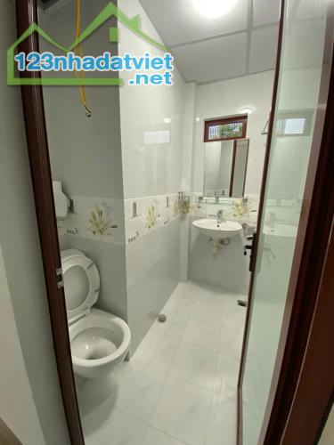 Bán nhà Kim Giang, Thanh Xuân, Hà Nội, Diện tích 30m2*5 tầng thang máy, đường ô tô tránh, - 3