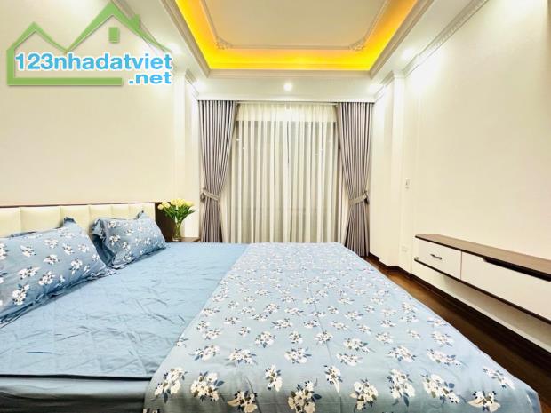 Bán nhà đẹp keng Cầu Giấy, dân xây, ở ngay, 33m2, 5 tầng, 6.x tỷ - 3