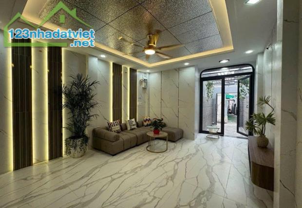 LÝ THƯỜNG KIỆT - P8 TÂN BÌNH - 50M2 4 TẦNG NHÀ ĐẸP Ở NGAY - HXH - CHỈ 5,X TỶ