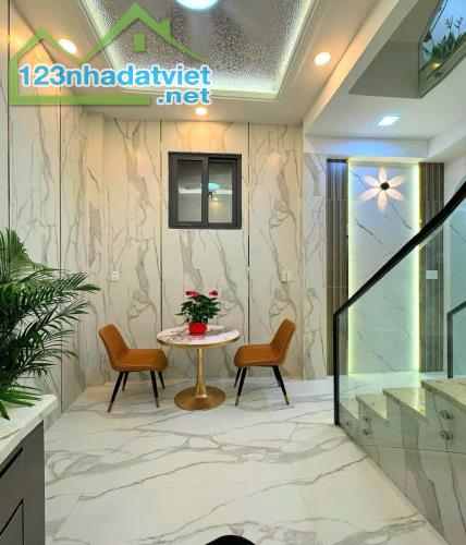 LÝ THƯỜNG KIỆT - P8 TÂN BÌNH - 50M2 4 TẦNG NHÀ ĐẸP Ở NGAY - HXH - CHỈ 5,X TỶ - 2