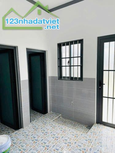 nhà cấp 4 1ty45 sổ riêng thổ cư 5x25 ngay chợ Thạnh Phú Vĩnh Cửu - 4