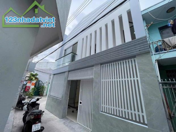 🏡Nhà mới 2 tầng như Vila (Sổ hoàn công . Vị trí đẹp hẻm 3m góc 2 mặt tiền ) - 2