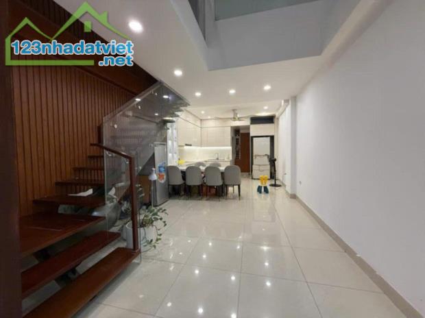 Nhà Mỹ Đình, 56m², 5 Tầng, 11.5 Tỷ - Nhà Mới, Ngõ Rộng Thoáng - 2