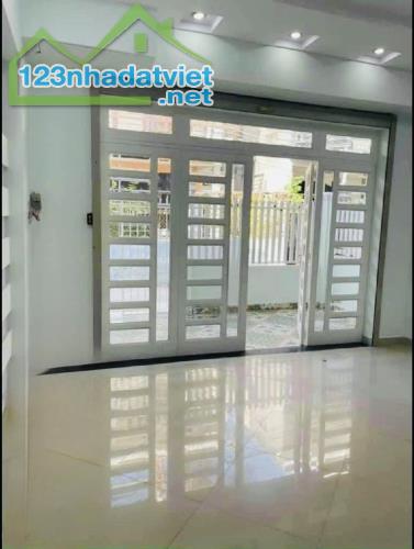 BÁN NHÀ 1 XẸT 2 TẦNG, MAN THIỆN Q9, 63M2, 4,7 TỶ, NGANG 5M, 2PN, GẦN ĐH BƯU CHÍNH VIỄN THÔ - 2