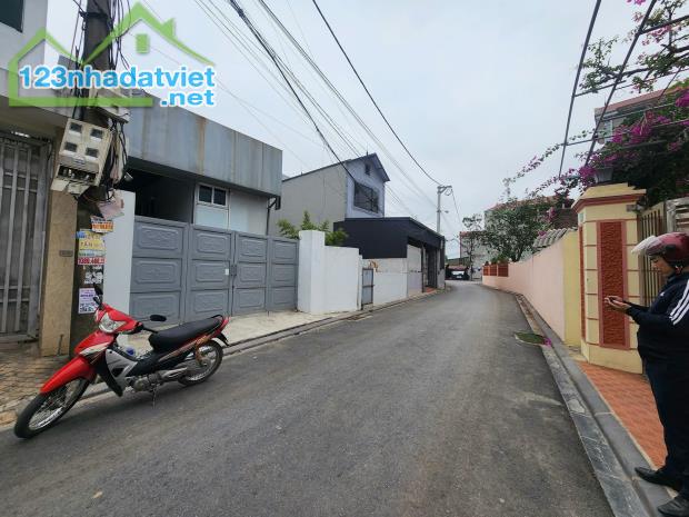 Bán đất tặng nhà 5 tầng, thang máy, 126m2, 6 tỷ, ô tô, Nguyên Khê, Đông Anh . - 1