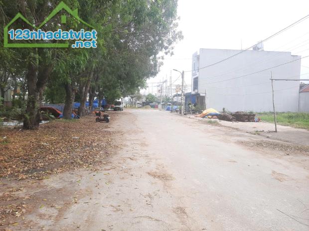 Bán 90m2 Đất Đấu Giá Hương Trầm, Thuỵ Lâm Đường Vỉa Hè Ô Tô Tránh