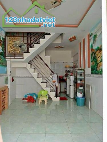 Nhà 2 Tầng, 50m2 Ngay Cầu Nam Lý, cách Đỗ Xuân Hợp 100m Mới Đẹp ở Ngay, 2.65 Tỷ