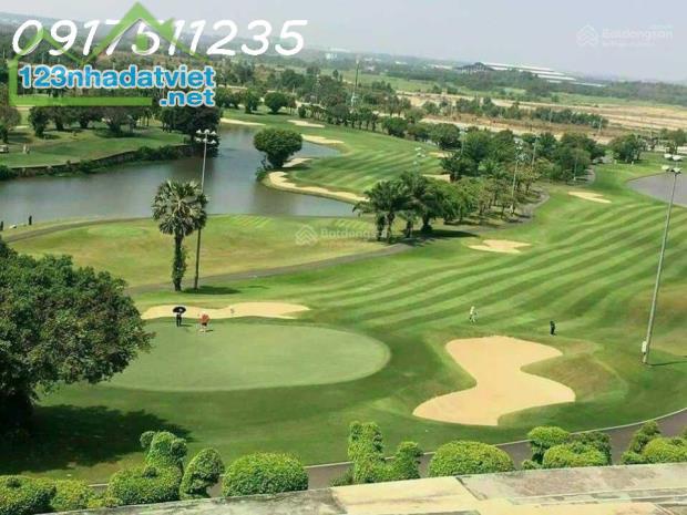 Xuất cảnh cần bán gấp nền biệt trong sân golf Long Thành giá chỉ 12 triệu/m2 - 1250m2