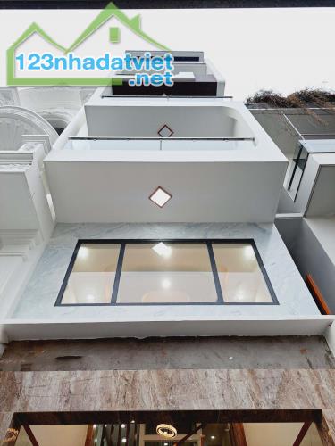 4x18.5 6 tầng thang máy hẻm 8m Hương Lộ 2 6PN 9 tỷ