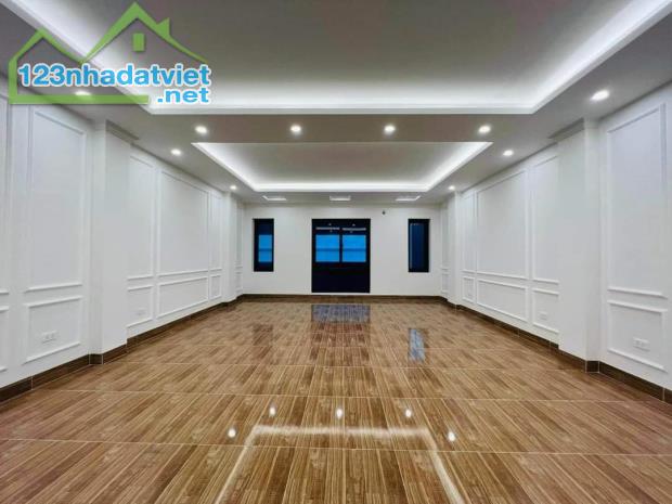 23,5 tỷ có nhà Trần Quang Diệu 62m2 8T thang máy MT 4.5m văn phòng kinh doanh ViP - 1