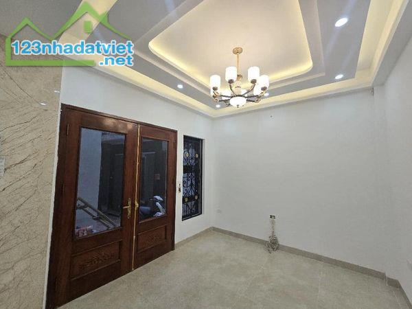 Cực hiếm! Cho thuê nhà Kim Mã Thượng 3PN, giá chỉ 7 triệu/tháng – Ngõ ô tô - 1