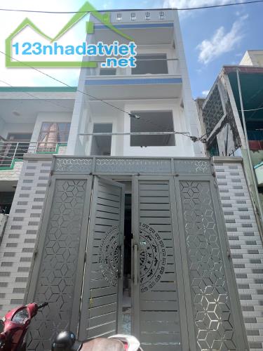 Nhà mới 4 tầng (4x20m) hẻm thông đường Bùi Minh Trực P5Q8. Giá 6,9 tỷ TL