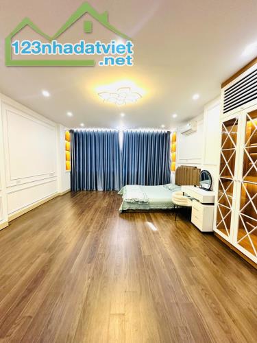 Siêu hiếm! Có 1 0 2 Nhà phố Quan Nhân, Thanh Xuân, 45m2, 5T, oto, KD, chỉ 12,05 tỷ. - 1