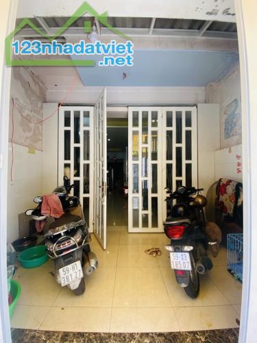 Bán Gấp Nhà 2 Tầng 51m2,HXH - Dương Đình Hội, Ngang 4m, Nhỉnh 5 Tỷ