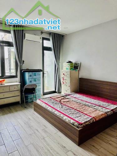 Nhà mới ở ngày Trần Xuân Soạn, hẻm 4m, 58m2, 4T, dân trí cao, SHR, HCĐ, chỉ 6.8 tỷ - 4