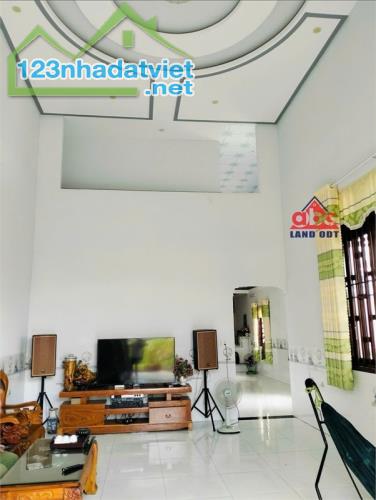 NP979 bán nhà 1 lầu, khu xóm an ninh, gần trường học ,chợ, nhà thờ. ngang đất 10m