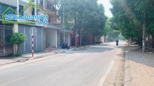 HƠN 5 TỶ CÓ NGAY EM ĐẤT NHÀ XUÂN NỘN TIỆN ÍCH XUNG QUANH BÁN KÍNH 1Km - 1