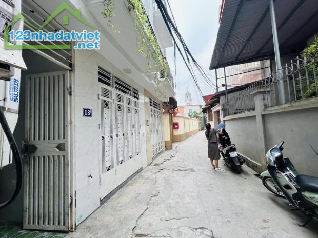 NHÀ ĐẸP, 2 MẶT NGÕ, 3 GÁC CHẠY QUANH VÂN NỘI,PHÚ LƯƠNG 30M2, 5 TẦNG GIÁ CHƯA ĐẾN 5 TỶ - 1