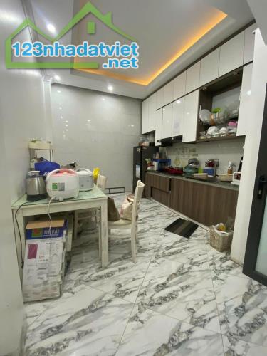 NHÀ THANH BÌNH HÀ ĐÔNG - GẦN PHỐ - GẦN Ô TÔ - THOÁNG TRƯỚC SAU - 34 M² 5 TẦNG CHỈ 7 TỶ - 2