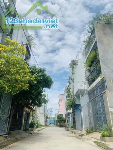 Đất hẻm xe hơi sát đường Tam Bình phường Tam Phú. Cách vành đai II tương lai 300m . - 2