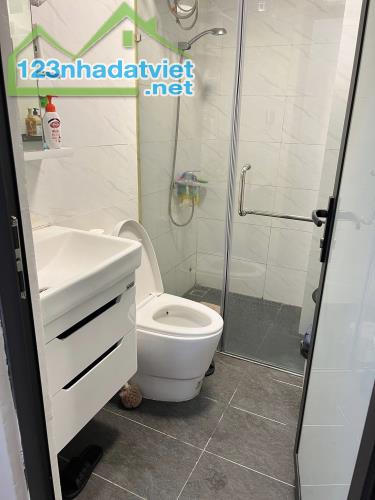 NHÀ ĐẸP ĐỘI CẤN - Ô TÔ THOẢI MÁI - NGÕ NÔNG RỘNG THẲNG - 4 TẦNG KIÊN CỐ  - CHỈ VIỆC Ở NGAY