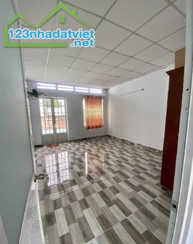 Nhà 2 tầng Vuông đẹp Tân Chánh Hiệp 7 Q12, 80m2, 4x20m chỉ 3.x tỷ - 3