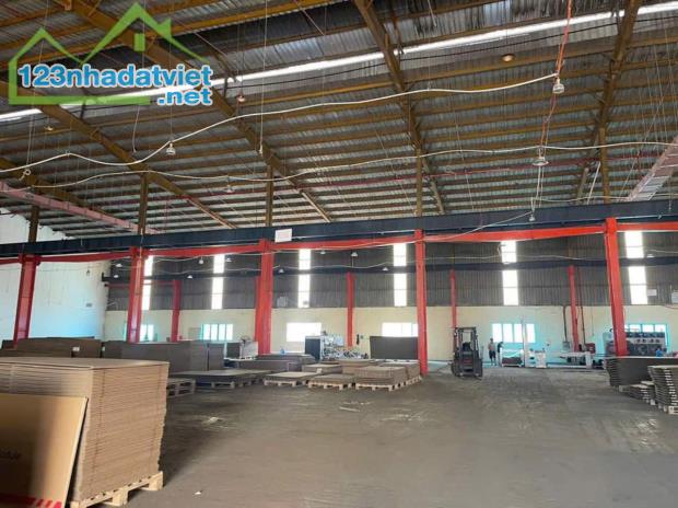 Cho thuê nhà xưởng khu công nghiệp Bắc Giang, diện tích 2.550m2 - 1