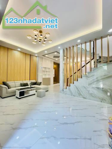 KV Bàu Cát Q.TB, giảm còn 10,5 tỷ 65m2, hẻm 5m thông XH tung tăng