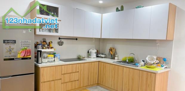 NHÀ ĐẸP SỔ VUÔNG DT TO NGUYỄN VĂN KHỐI GÒ VẤP 4X22 HXH THÔNG - 1