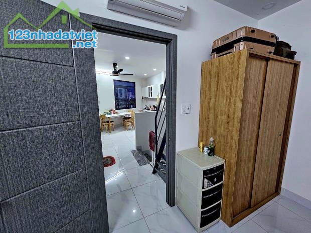 Bán nhà Mặt tiền Hoàng Hoa Thám - Nguyễn Văn Đậu, 2 Chiều, 8x20m, 3 Tầng, 36 tỷ - 1