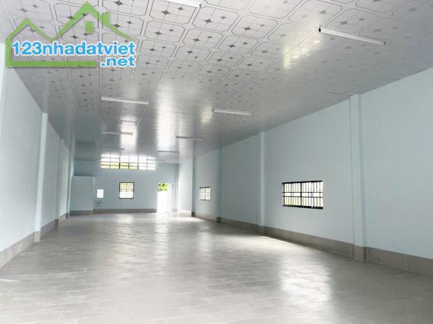 C.G Cho Thuê Nhà Trệt 450m2 Trống Suốt Mới Xây 100% Mặt Tiền Đường Gần Vòng Xoay - 2