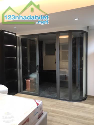 Bán CHCC Happy Valley, DT 116m2, TK 2PN, 2WC, Nội thất cao cấp, ô xe hơi hầm, giá 7,5 tỷ - 1