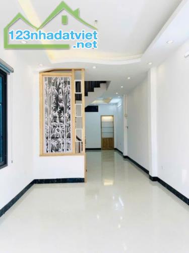 3.5 tỷ . Sở Hữu Ngay Nhà – 32m2 x 5 tầng - Hộ Khẩu Hà Đông - Công Chứng Sang Tên Ngay. - 3