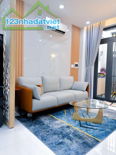 NHÀ ĐẸP Ở NGAY🔐HXH 6M🏡50M2(4,5x12m) CHỈ 6,x Tỷ💲P.LONG A, Q9💥 VÀNH ĐAI 2, mê trô - 1